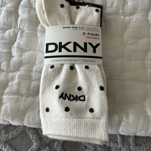 DKNY Ladies Trouser Socks - 3 pair Cream-brown